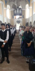 Liebling | Jeder hat oder will einen … und in Rumänien gibt es ein ganzes Dorf