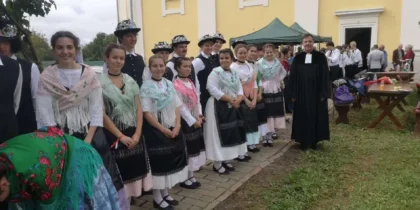 Liebling | Fiecare are sau își dorește unul… și în România există un sat întreg